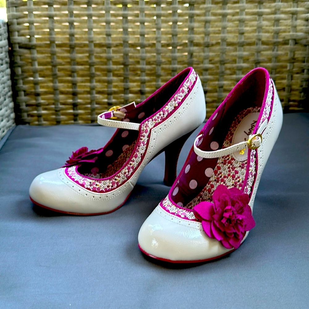 White and pink Mary Jane heels